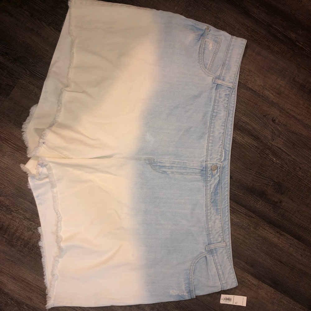 Ombré Jean Shorts
